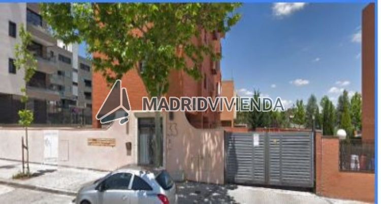 garaje en venta en Corralejos (Distrito Barajas. Madrid Capital) por 12.000 €