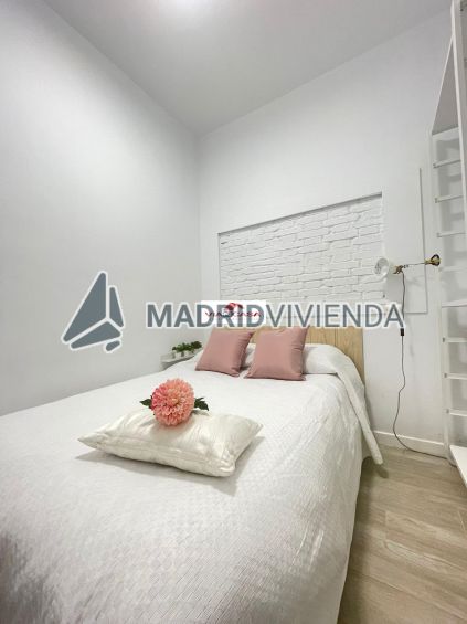 piso en venta en Palos de Moguer (Distrito Arganzuela. Madrid Capital) por 230.000 €