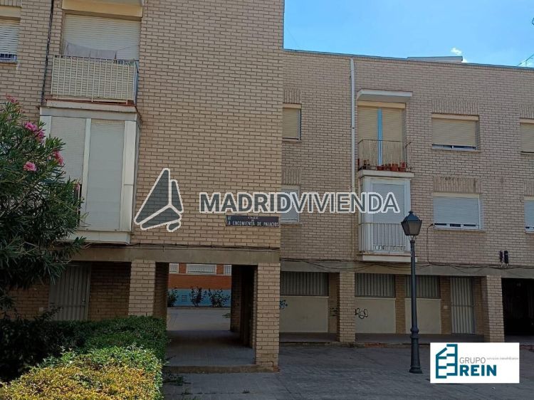 nave / local en venta en Pavones (Distrito Moratalaz. Madrid Capital) por 59.000 €