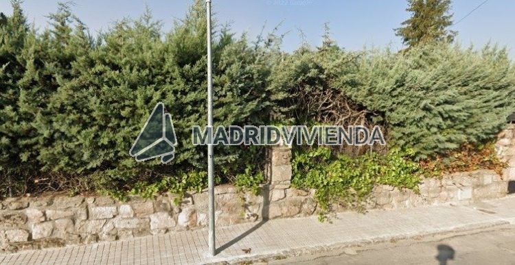 terreno en venta en Los arcos-El viviero (Colmenar Viejo) por 258.000 €