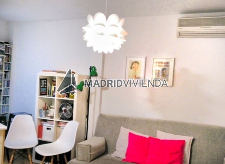 piso en venta en Valdeacederas (Distrito Tetuán. Madrid Capital) por 230.000 €