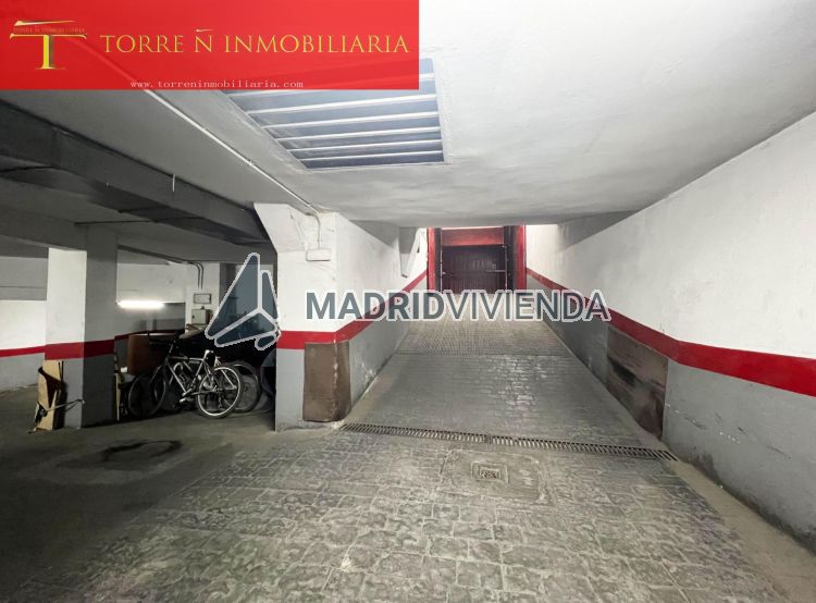 garaje en venta en Entrevías (Distrito Puente de Vallecas. Madrid Capital) por 18.000 €