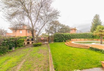 casa / chalet en venta en Los arcos-El viviero (Colmenar Viejo) por 395.000 €