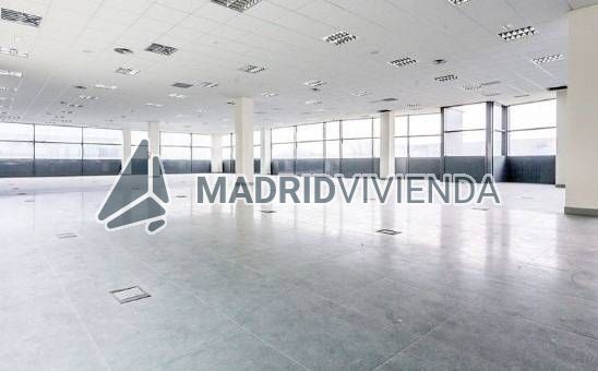 oficina en venta en El Plantío (Distrito Moncloa. Madrid Capital) por 1.500.000 €