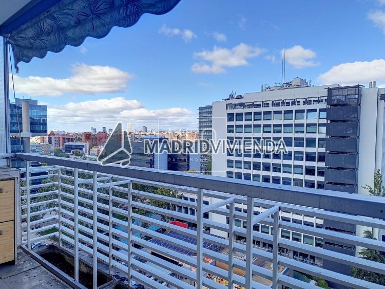 piso en venta en San Pascual (Distrito Ciudad Lineal. Madrid Capital) por 990.000 €