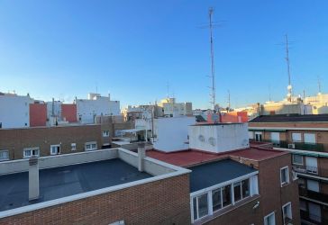 piso en venta en Fuente del Berro (Distrito Salamanca. Madrid Capital) por 740.000 €