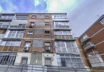 piso en venta en Ambroz (Distrito Vicálvaro. Madrid Capital) por 136.000 €