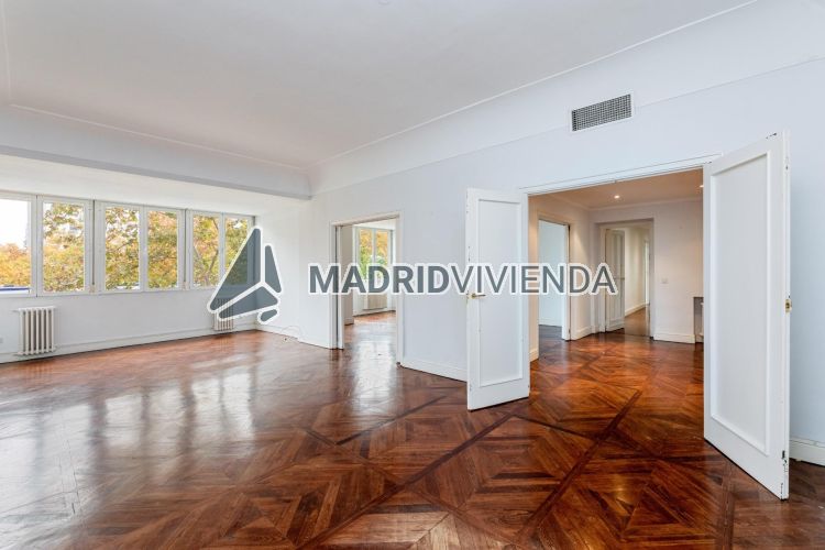 piso en venta en Hispanoamerica (Distrito Chamartín. Madrid Capital) por 1.825.000 €