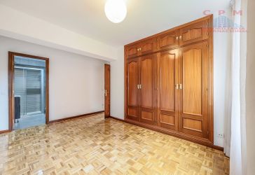 piso en alquiler en Salvador (Distrito San Blas. Madrid Capital) por 1.700 €