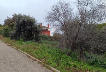terreno en venta en Villa Del Prado por 43.000 €
