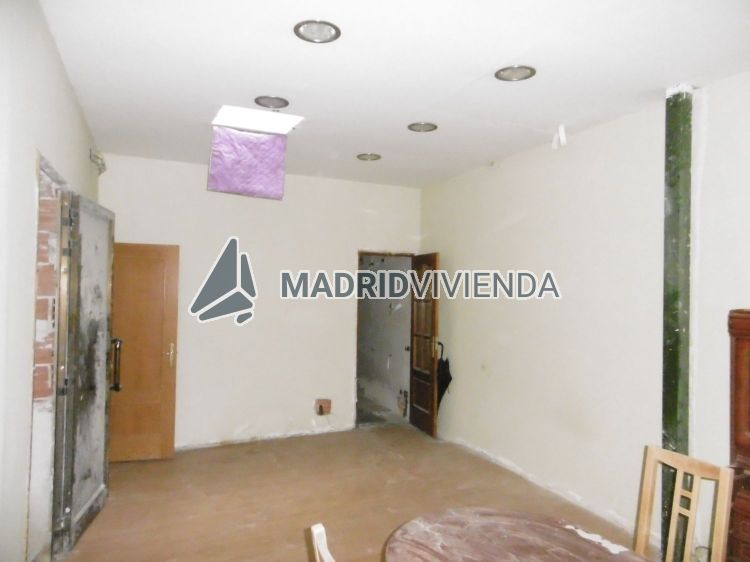 nave / local en venta en Vista Alegre (Distrito Carabanchel. Madrid Capital) por 62.300 €