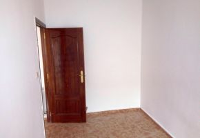 piso en venta en San Cristóbal (Distrito Villaverde. Madrid Capital) por 112.000 €