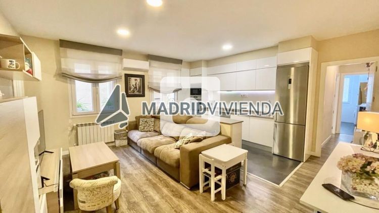 piso en venta en Pacífico (Distrito Retiro. Madrid Capital) por 375.000 €