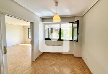 piso en venta en Urbanización de La Moraleja (La Moraleja) por 1.150.000 €