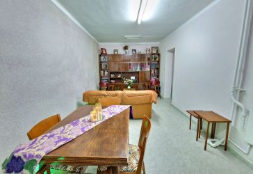 casa / chalet en venta en Concepción (Distrito Ciudad Lineal. Madrid Capital) por 700.000 €