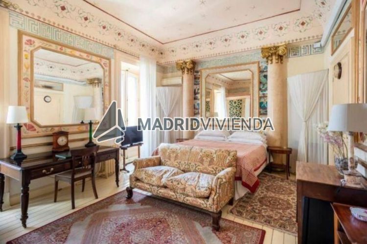 piso en alquiler en Palacio (Distrito Centro. Madrid Capital) por 1.900 €