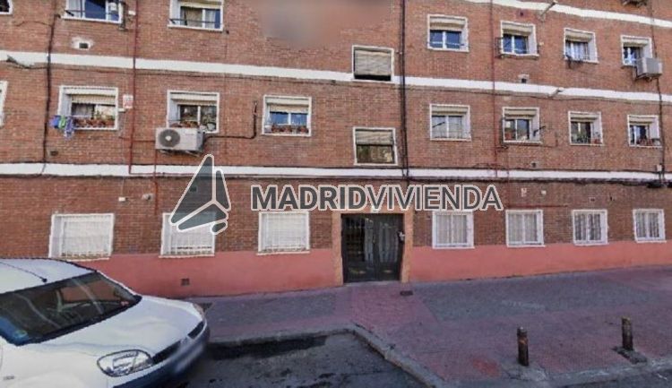 piso en venta en San Isidro (Distrito Carabanchel. Madrid Capital) por 118.500 €