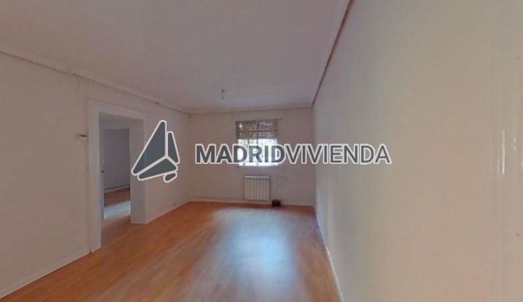 piso en venta en Los Ángeles (Distrito Villaverde. Madrid Capital) por 92.500 €