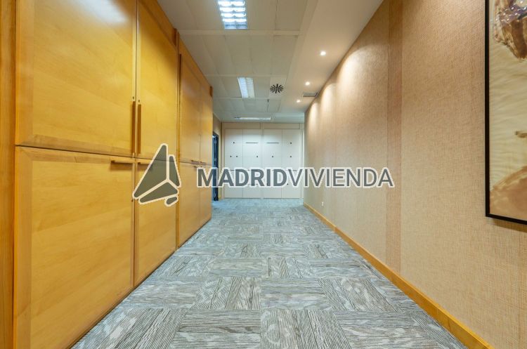 oficina en alquiler en Alcobendas centro (Alcobendas) por 2.736 €