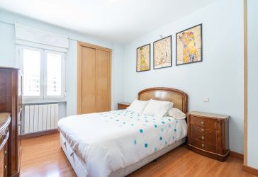 piso en venta en Virgen del Cortijo - Manoteras (Distrito Hortaleza. Madrid Capital) por 418.000 €