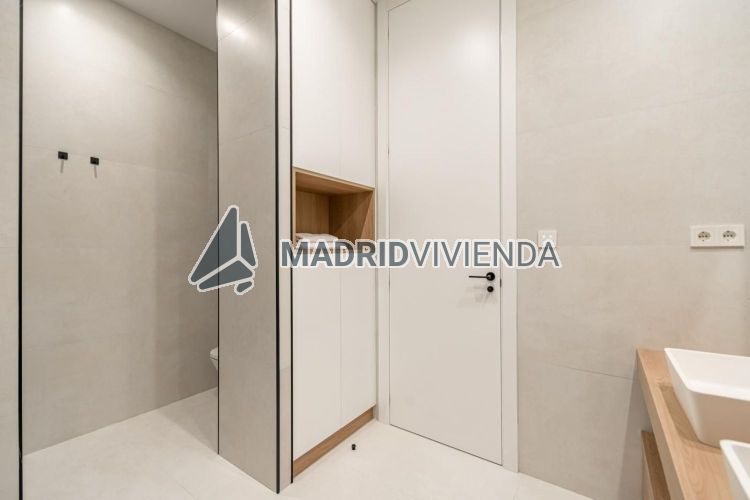 piso en venta en Universidad (Distrito Centro. Madrid Capital) por 1.499.000 €