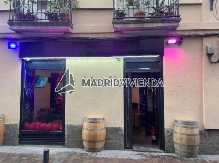 nave / local en alquiler en Cortes (Distrito Centro. Madrid Capital) por 1.530 €
