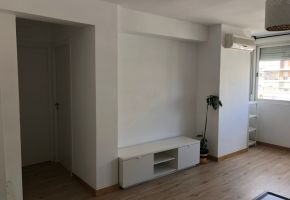 piso en alquiler en Barrio del Pilar (Distrito Fuencarral. Madrid Capital) por 875 €