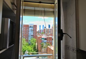 piso en venta en Barrio del Pilar (Distrito Fuencarral. Madrid Capital) por 218.000 €