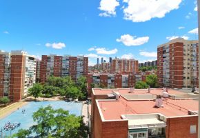 piso en venta en Barrio del Pilar (Distrito Fuencarral. Madrid Capital) por 218.000 €