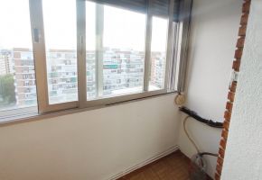 piso en alquiler en Peñagrande (Distrito Fuencarral. Madrid Capital) por 800 €