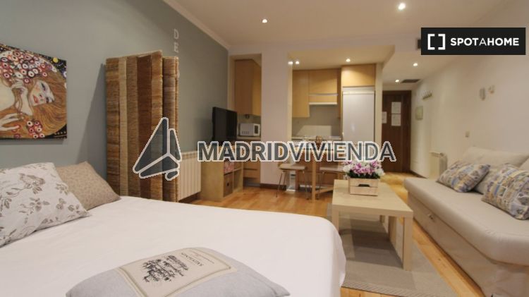 estudio en alquiler en Adelfas (Distrito Retiro. Madrid Capital) por 1.568 €