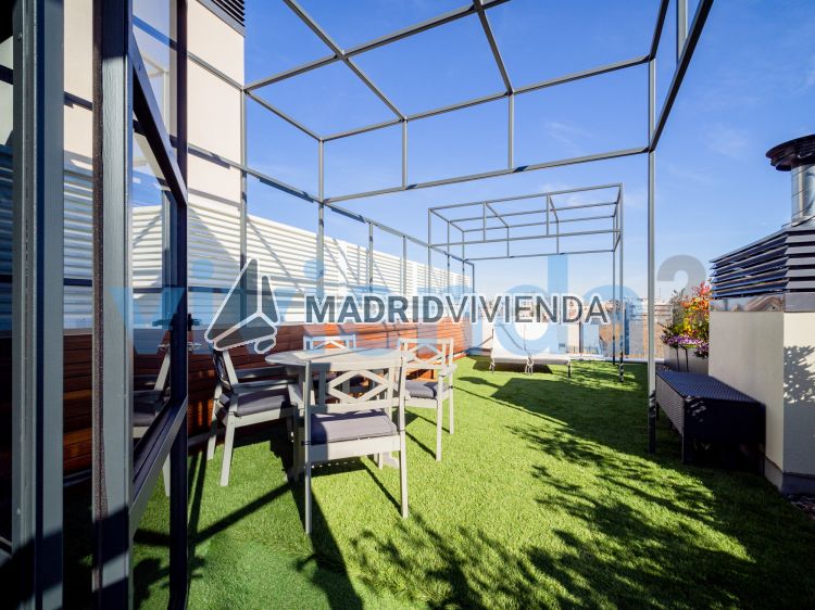 piso en venta en Atalaya (Distrito Ciudad Lineal. Madrid Capital) por 849.900 €