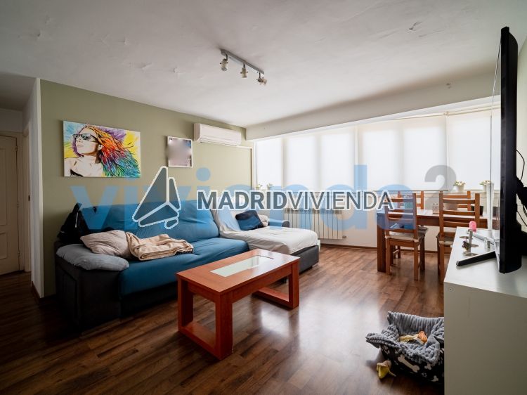 piso en venta en Tres Olivos - Valverde (Distrito Fuencarral. Madrid Capital) por 230.000 €