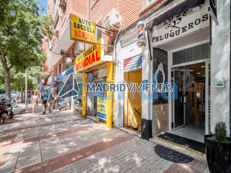nave / local en venta en Concepción (Distrito Ciudad Lineal. Madrid Capital) por 164.000 €