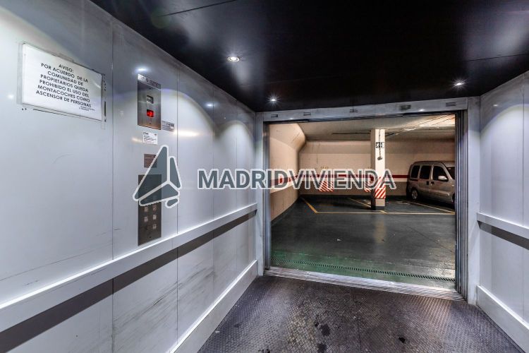 garaje en venta en Palacio (Distrito Centro. Madrid Capital) por 70.000 €