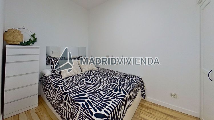 piso en alquiler en Fuente del Berro (Distrito Salamanca. Madrid Capital) por 1.400 €