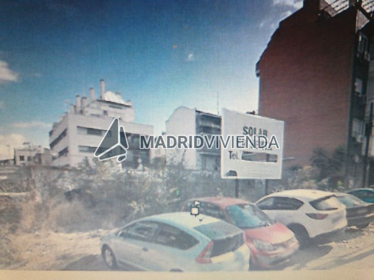 terreno en venta en Numancia (Distrito Puente de Vallecas. Madrid Capital) por 480.000 €