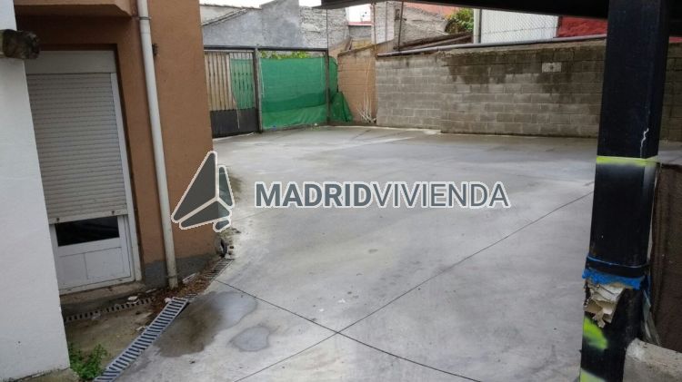 garaje en venta en Pedrezuela por 5.500 €