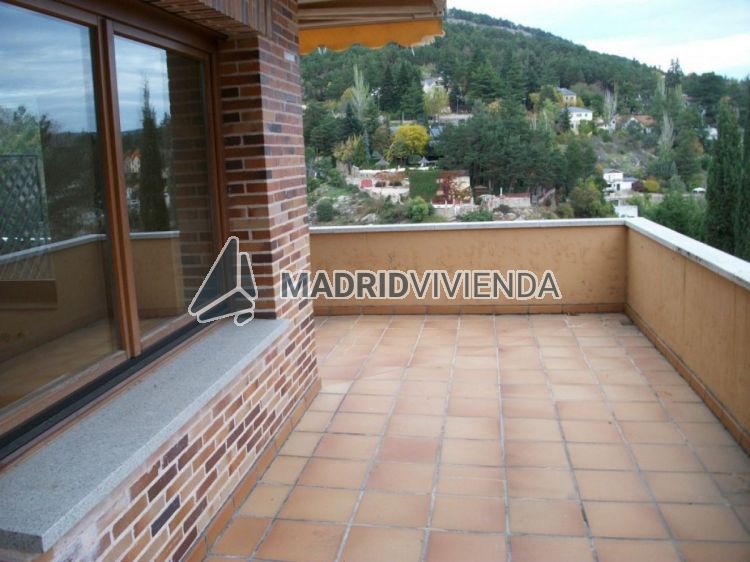 casa / chalet en venta en Miraflores De La Sierra por 598.000 €