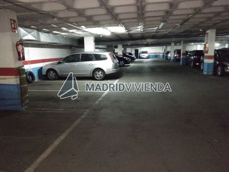 garaje en venta en Las Dehesillas-Vereda de los estudiantes (Leganés) por 7.000 €