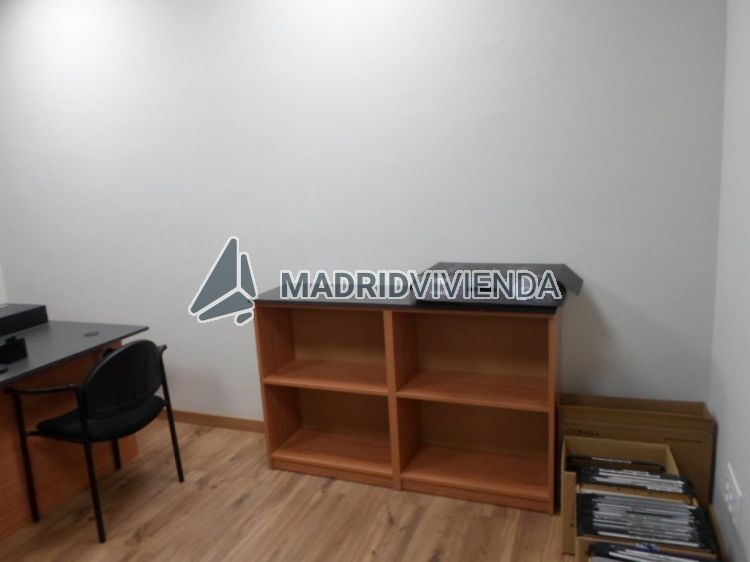 oficina en alquiler en Las Dehesillas-Vereda de los estudiantes (Leganés) por 400 €