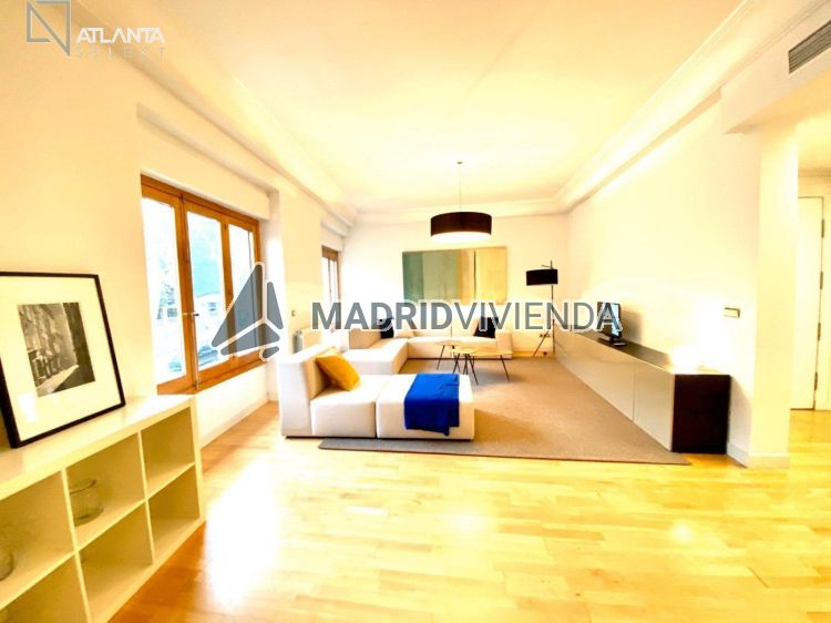 piso en alquiler en Almagro (Distrito Chamberí. Madrid Capital) por 5.200 €