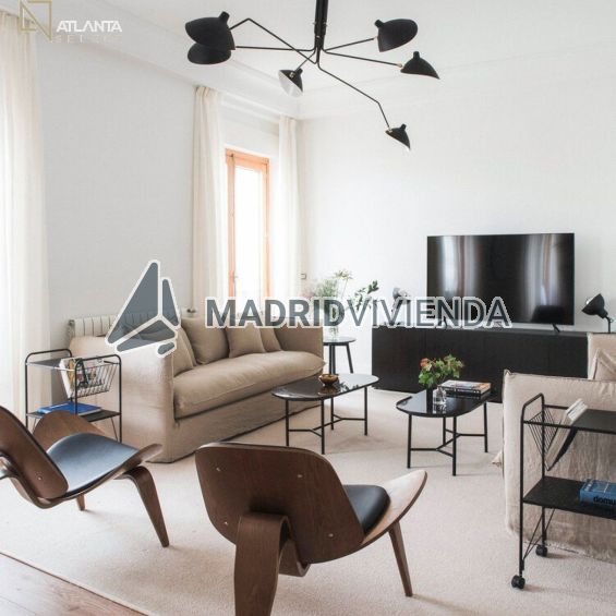 piso en alquiler en Cortes (Distrito Centro. Madrid Capital) por 7.100 €