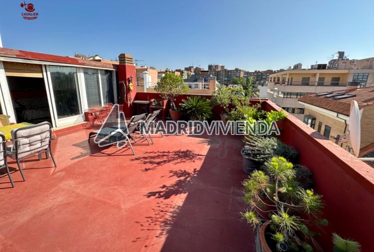 ático en venta en Adelfas (Distrito Retiro. Madrid Capital) por 750.000 €