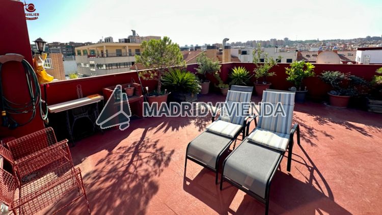 ático en venta en Adelfas (Distrito Retiro. Madrid Capital) por 750.000 €