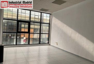 oficina en venta en Barrio de la estación (Coslada) por 780.000 €