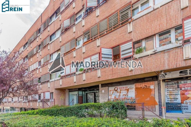 nave / local en venta en Peñagrande (Distrito Fuencarral. Madrid Capital) por 313.500 €