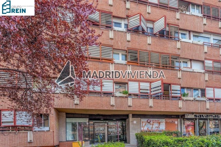 nave / local en venta en Peñagrande (Distrito Fuencarral. Madrid Capital) por 313.500 €