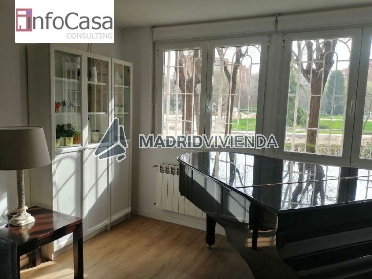 piso en venta en Marroquina (Distrito Moratalaz. Madrid Capital) por 320.000 €