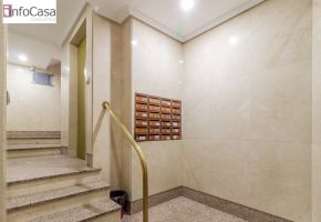 piso en venta en Quintana (Distrito Ciudad Lineal. Madrid Capital) por 410.000 €